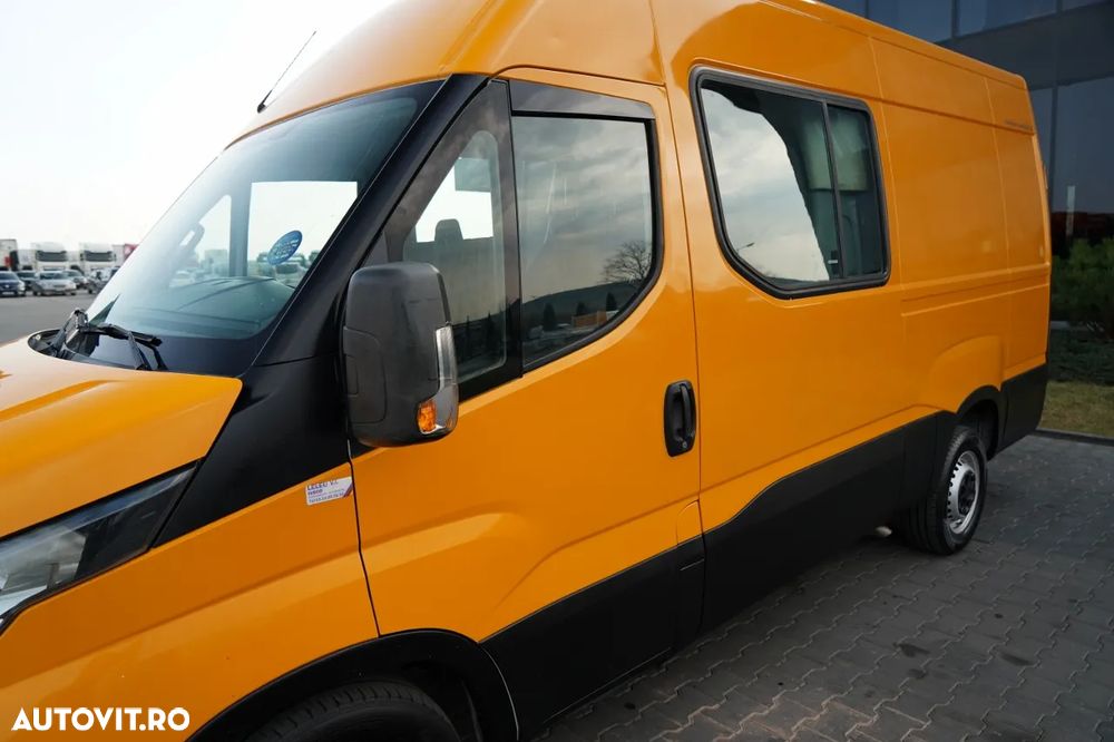 Iveco DAILY 35-130 / AUTOBUZ / 7 LOCURI / TABLĂ / DUBIȚĂ / IMPORTAT - 10