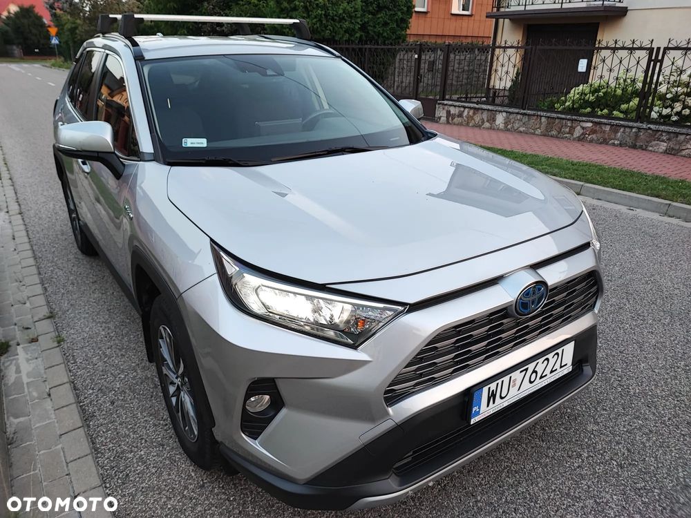 Toyota RAV4 - 16