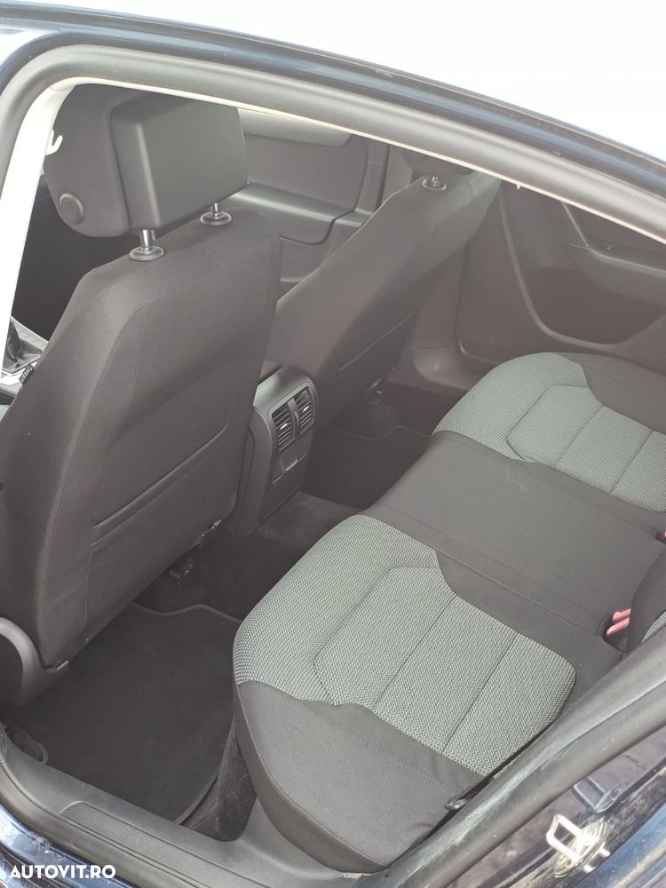 Volkswagen Passat 2.0 TDI BlueMotion Tehnology Highline - 8
