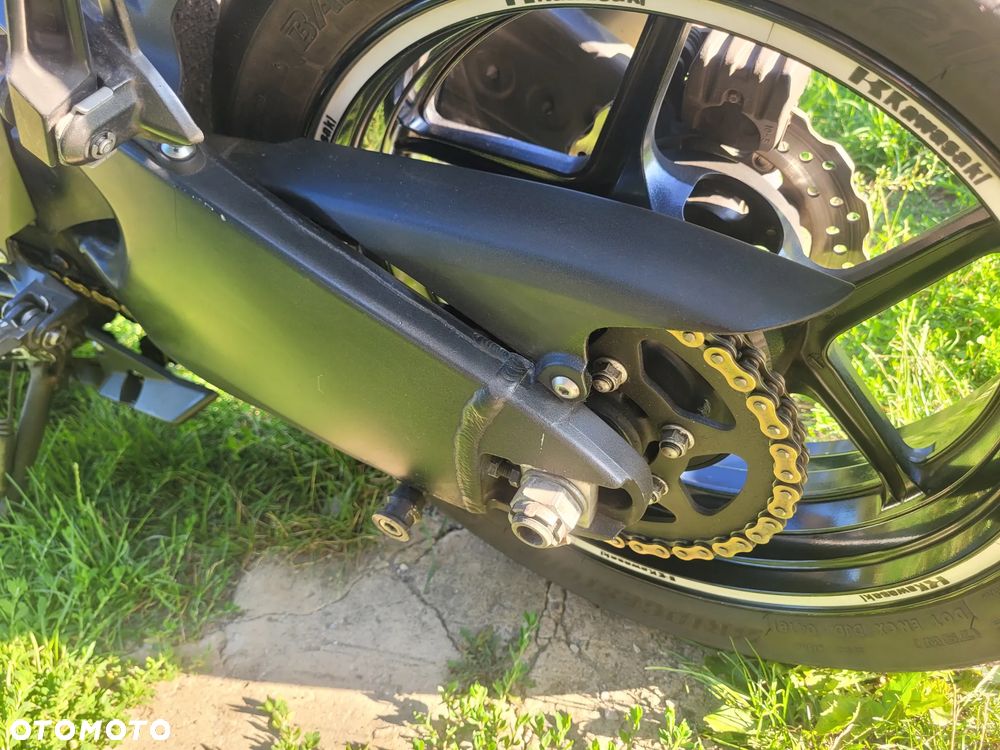 Kawasaki ZXR - 10