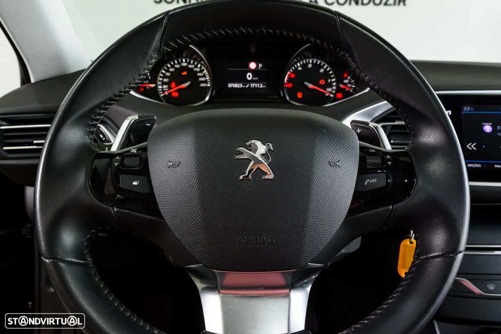Peugeot 308 SW - 15