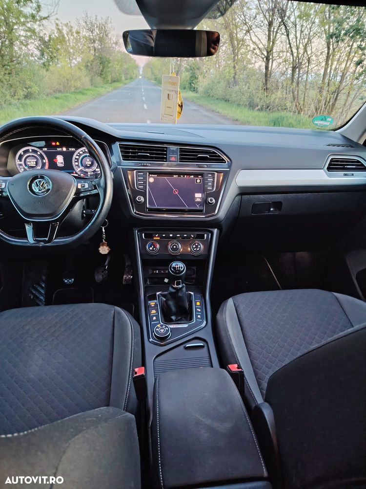 Volkswagen Tiguan - 7