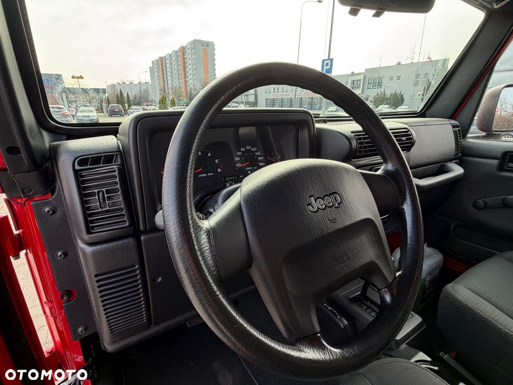 Jeep Wrangler - 14