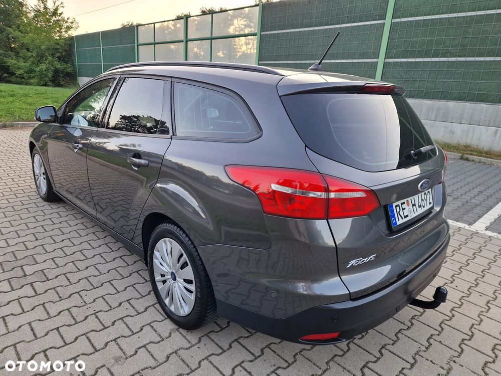 Ford Focus - 13