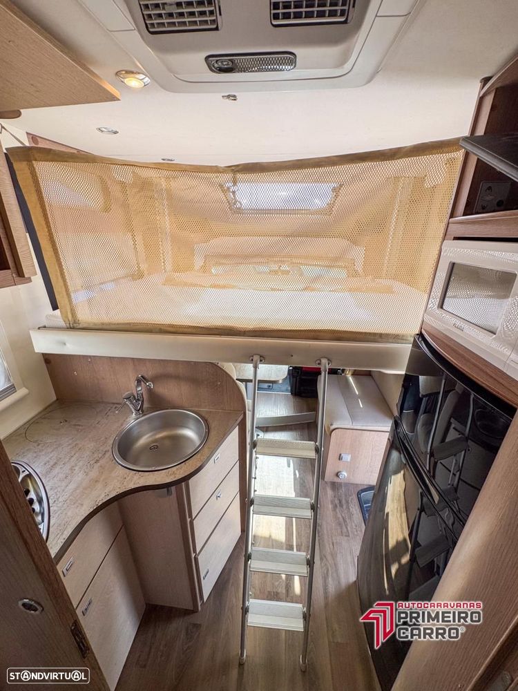 McLouis MC4 Cama central e basculante - 16