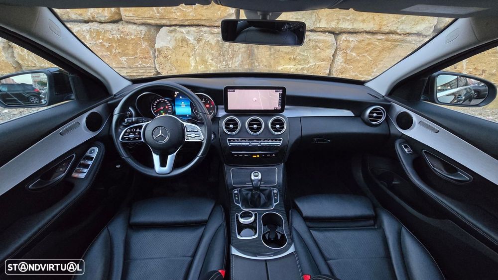 Mercedes-Benz C 200 - 11