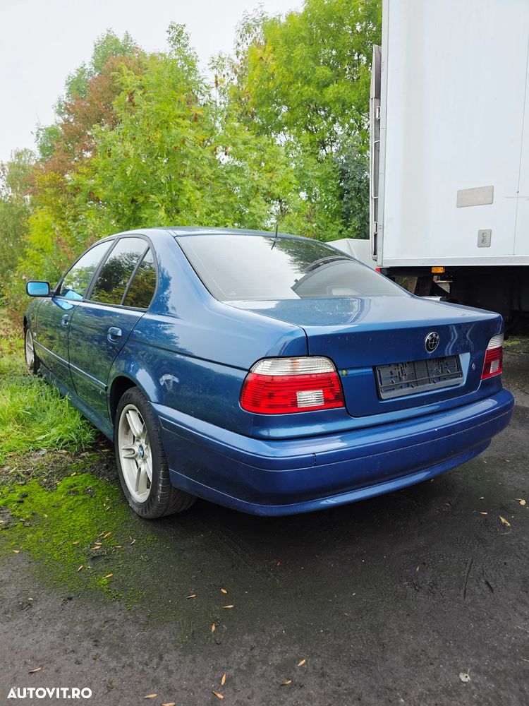 BMW Seria 5 - 28