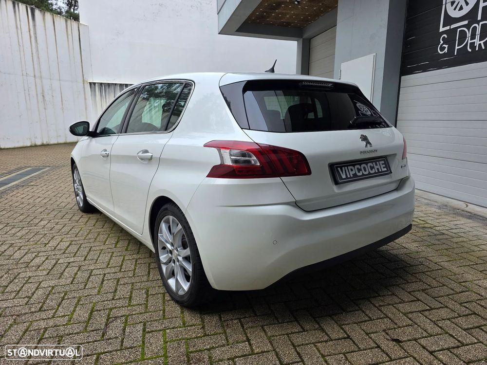 Peugeot 308 1.6 BlueHDi Allure J17 - 29