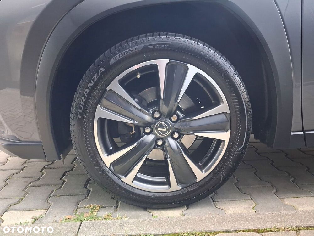 Lexus UX 200 GPF Business Edition 2WD - 25