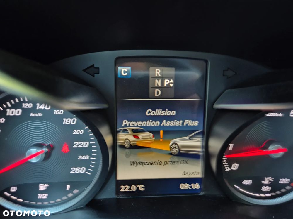 Mercedes-Benz Klasa C 200 7G-TRONIC Avantgarde - 34
