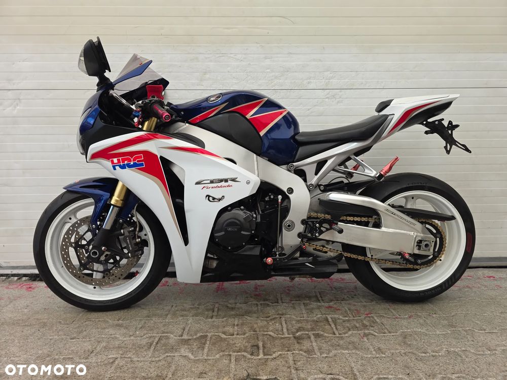 Honda CBR - 1