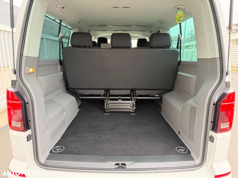 Volkswagen Caravelle T6.1 2.0 TDI 110 kW KR Comfortline DSG - 17