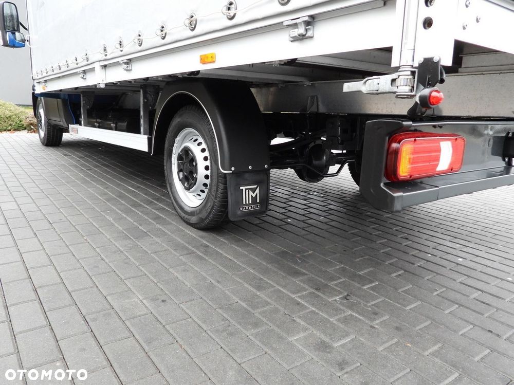 Iveco DAILY 35S21 PLANDEKA 10 PALET WEBASTO TEMPOMAT NAWIGACJA LEDY AUTOMAT HI-MATIC KLIMATYZACJA  210KM - 18