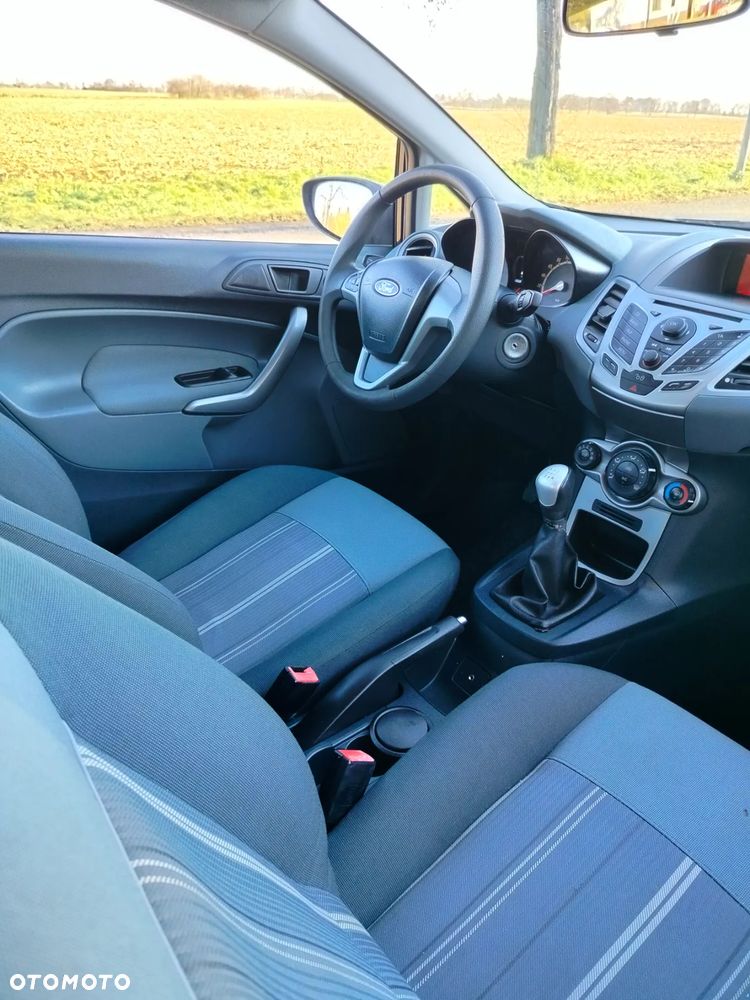 Ford Fiesta 1.25 Viva - 12