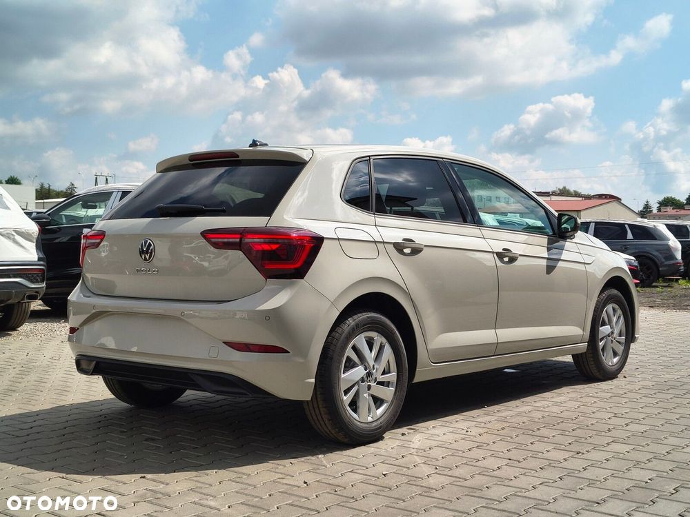 Volkswagen Polo - 7