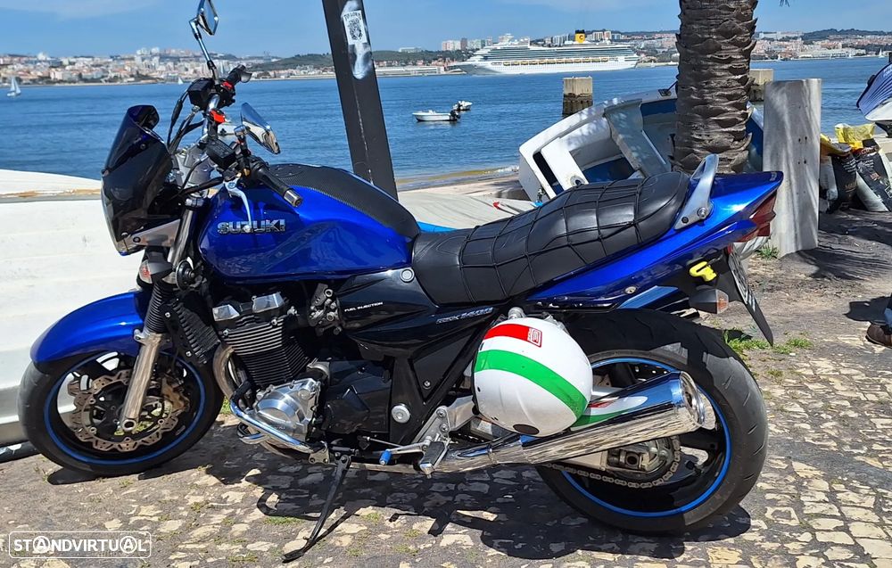 Suzuki GSX - 5