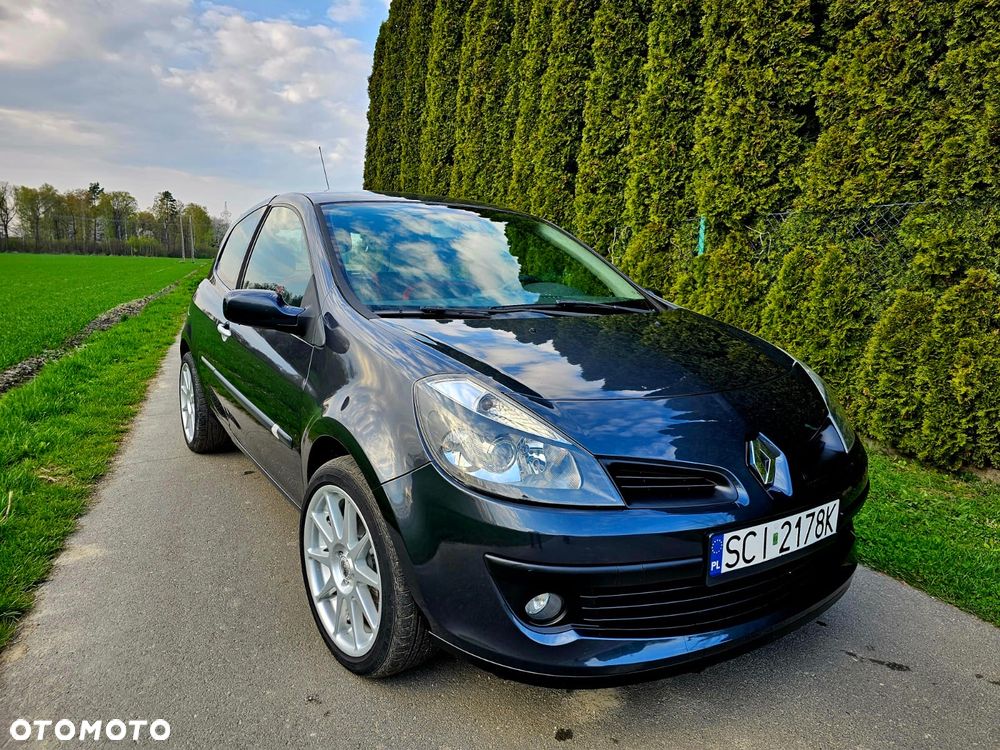 Renault Clio - 1