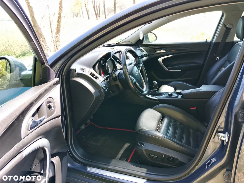 Opel Insignia - 19