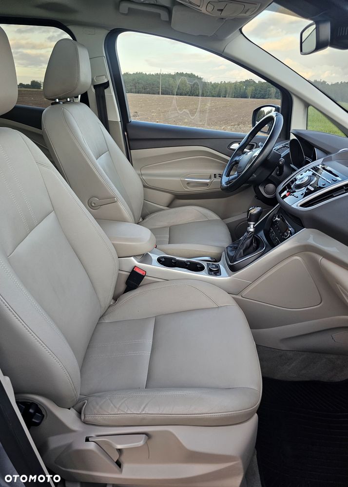 Ford Grand C-MAX 2.0 TDCi Titanium - 12