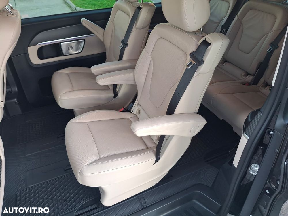 Mercedes-Benz V 300 d Extralang 4Matic 9G-TRONIC Avantgarde - 16