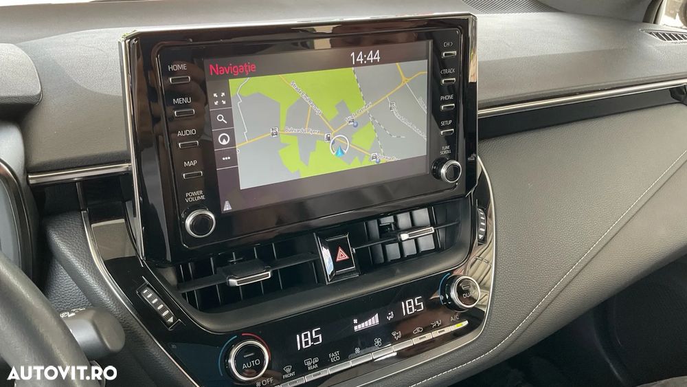 Toyota Corolla 1.8 HSD TS Dynamic - 33