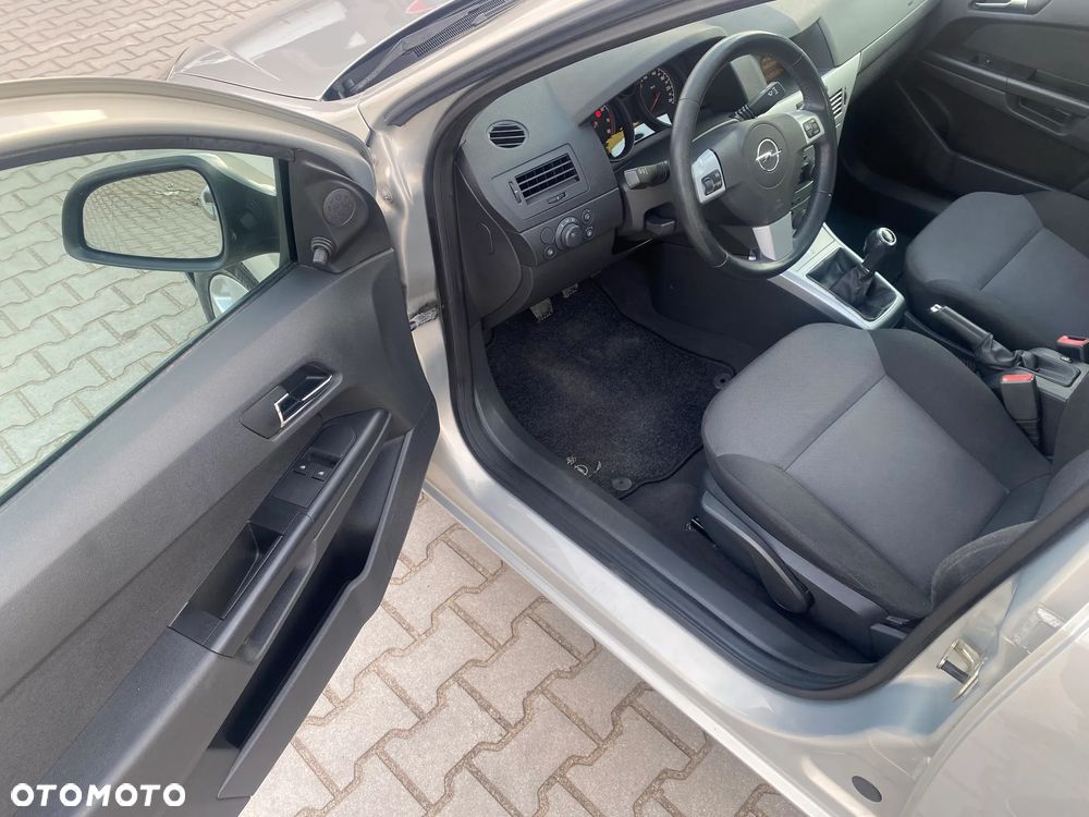 Opel Astra 1.4 Enjoy - 18