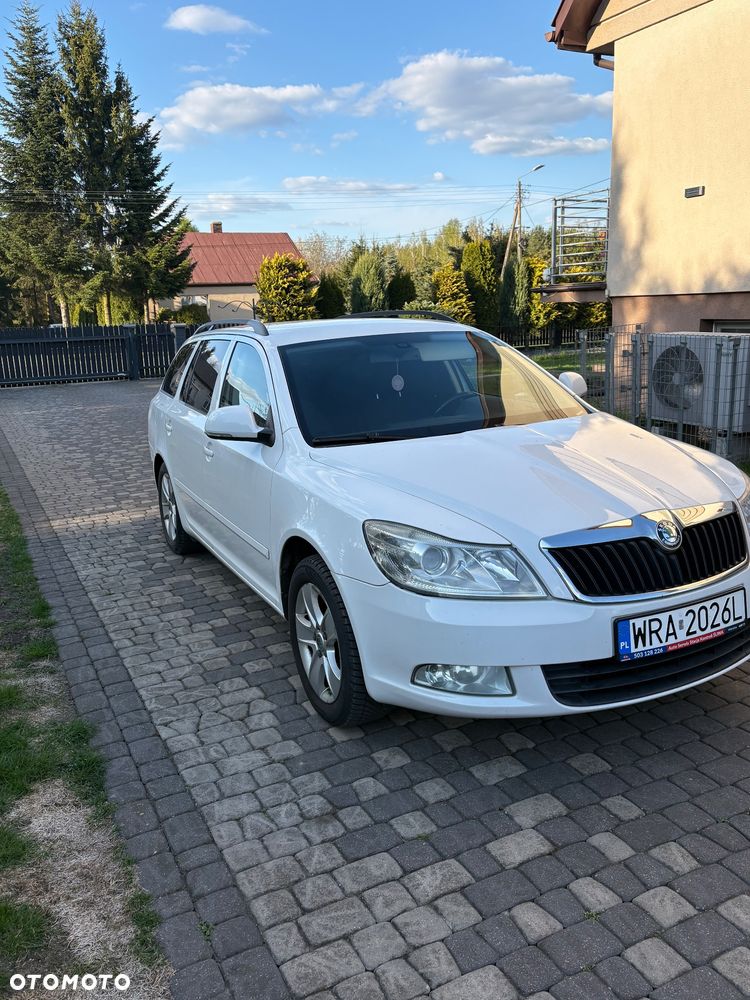 Skoda Octavia 1.6 TDI DPF DSG Ambition - 2