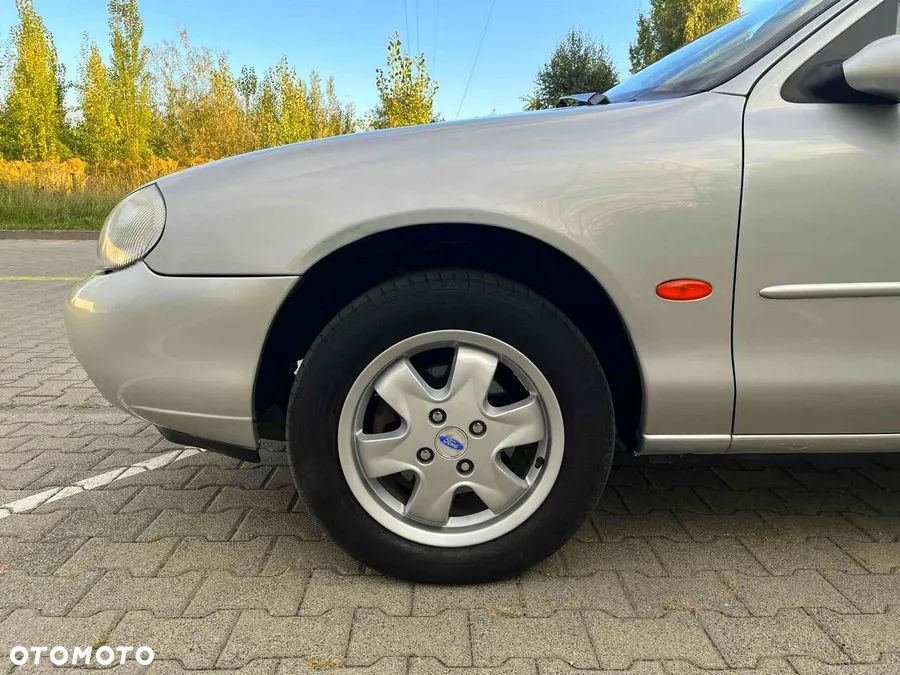 Ford Mondeo - 6