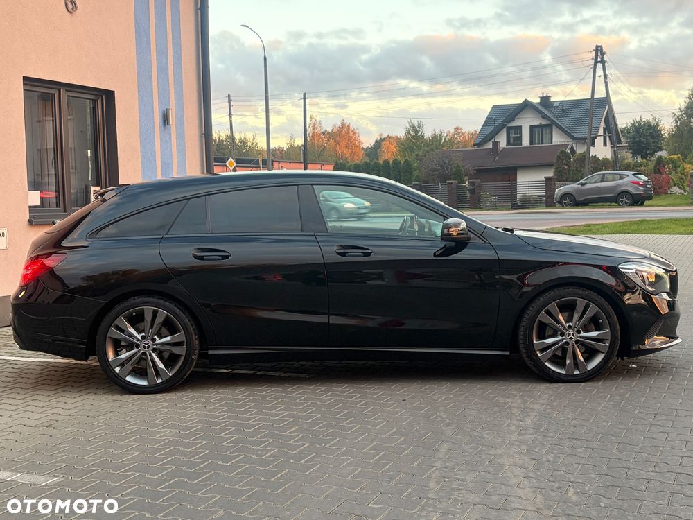 Mercedes-Benz CLA 200 d Urban - 31