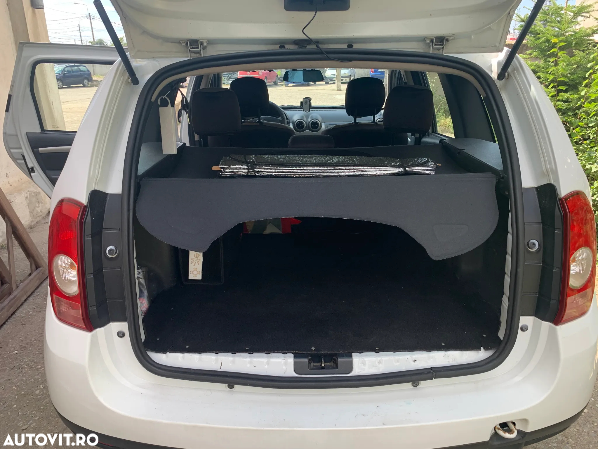 Dacia Duster 1.5 dCi 4x4 Ambiance - 8