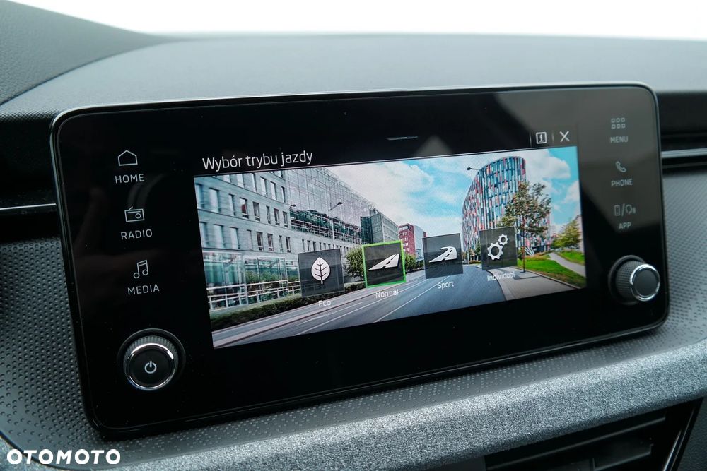 Skoda Kamiq 1.5 TSI Selection - 27