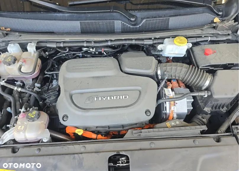 Chrysler Pacifica - 14