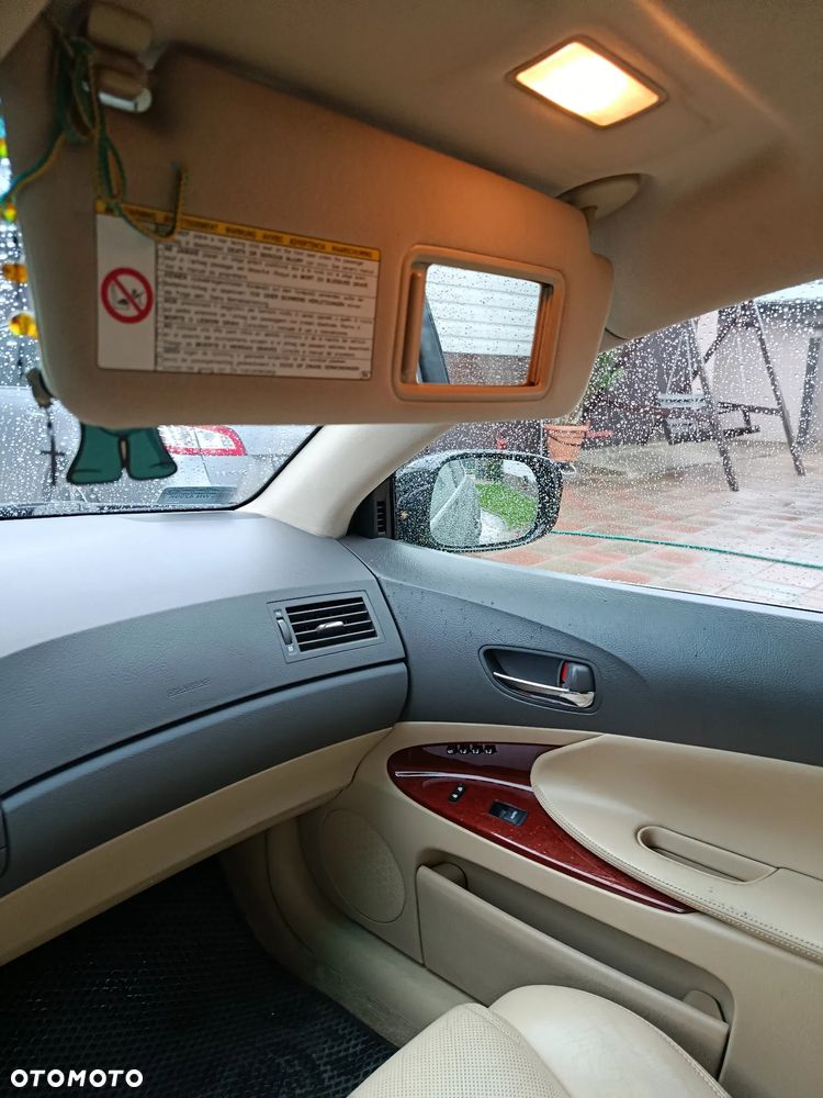 Lexus GS 300 Prestige + - 17