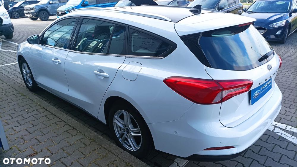 Ford Focus 2.0 EcoBlue Titanium X - 4