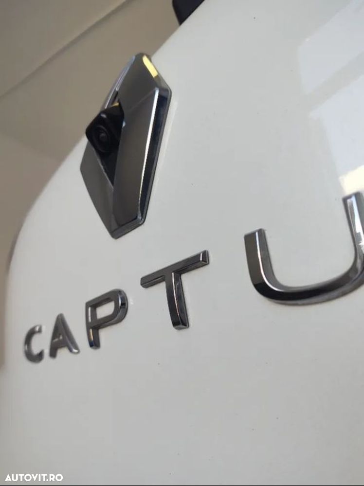 Renault Captur - 26