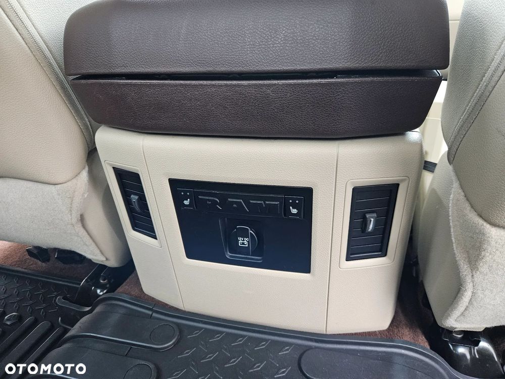 Dodge RAM - 6