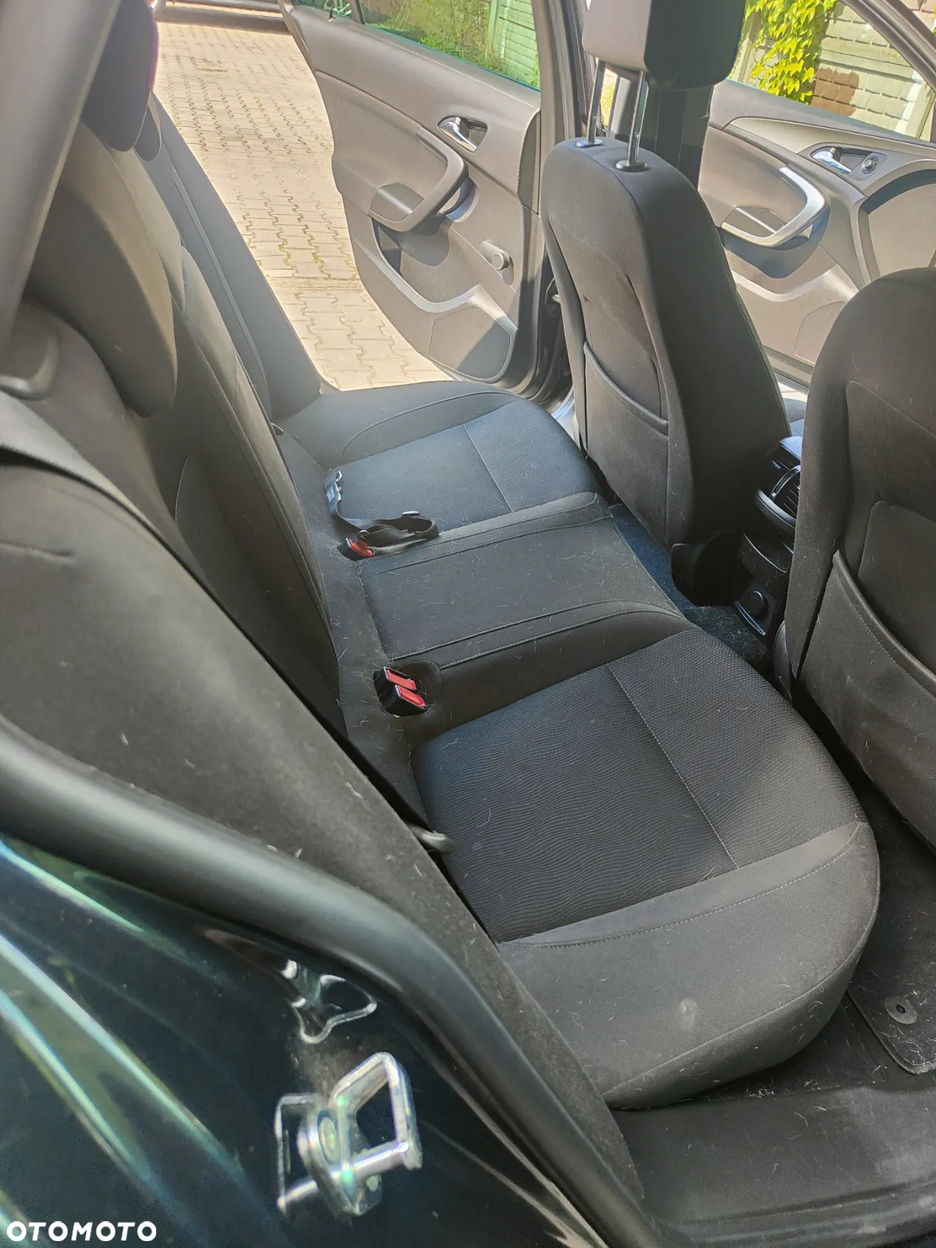 Opel Insignia 1.8 - 10