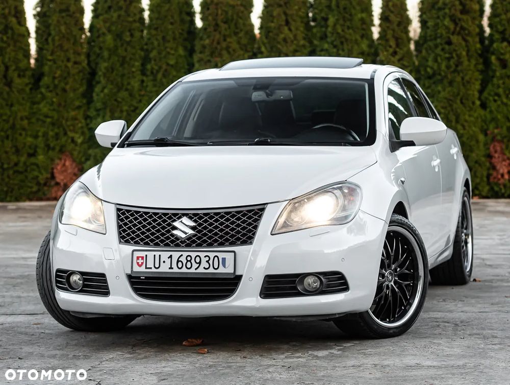 Suzuki Kizashi 2.4 4x4 CVT Sport - 5