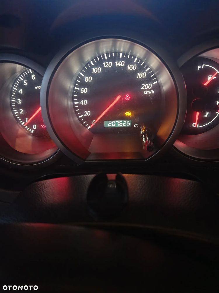 Suzuki Grand Vitara 2.0 Comfort Limited - 10
