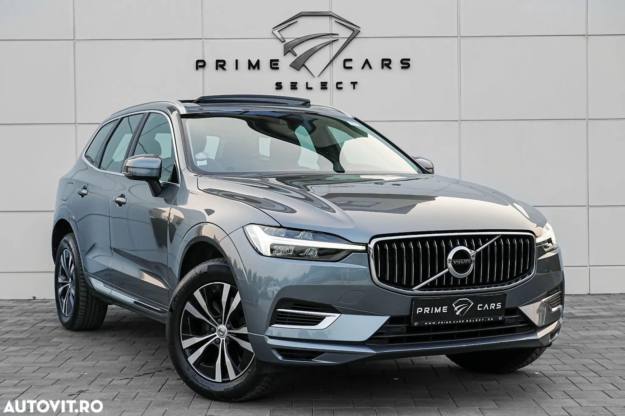 Volvo XC 60 T6 AWD Plug-in Hybrid Core - 1