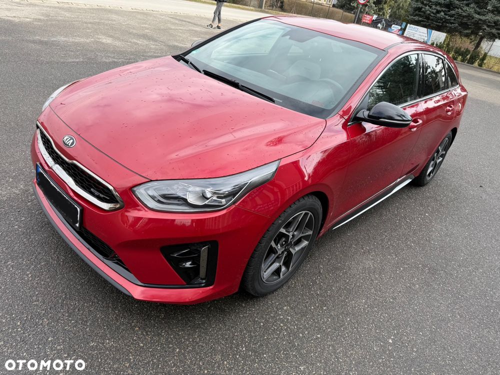 Kia ProCeed - 2