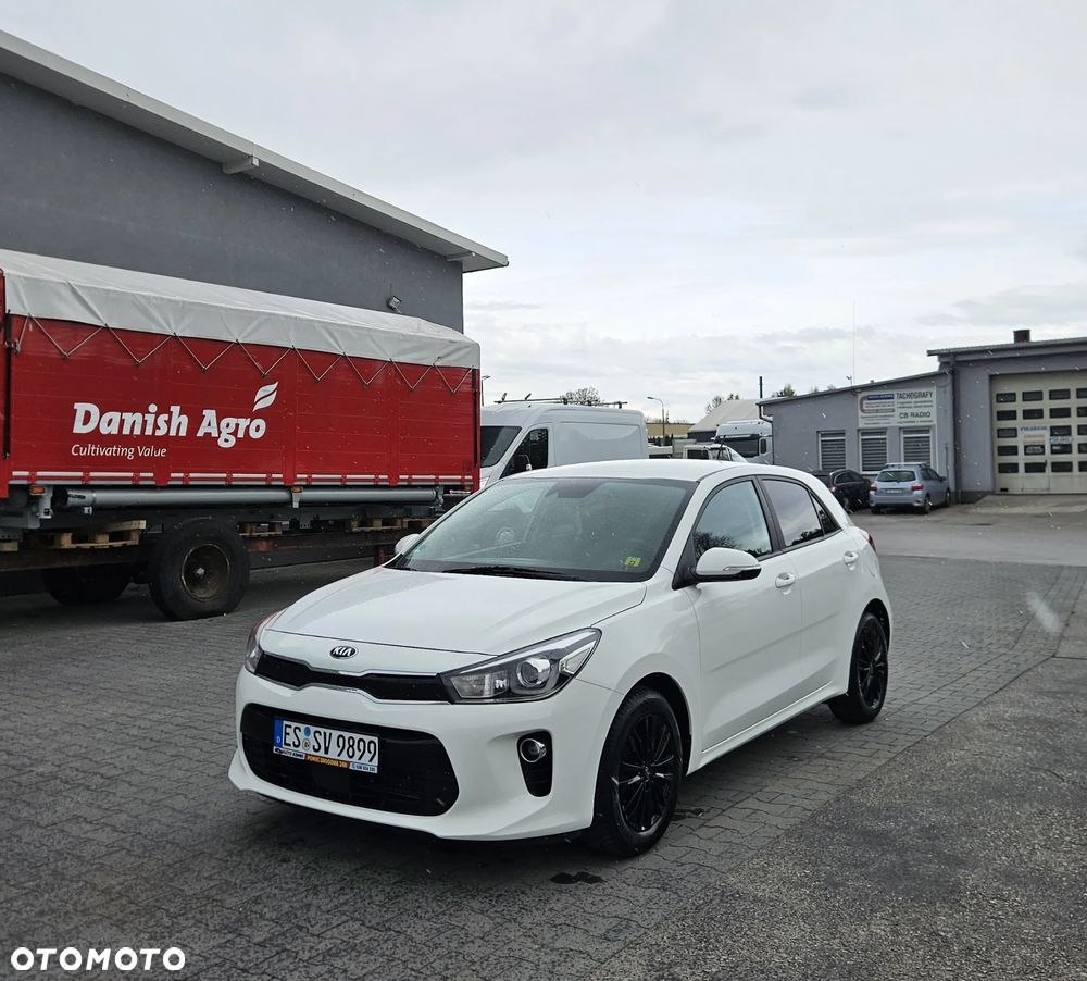 Kia Rio - 2