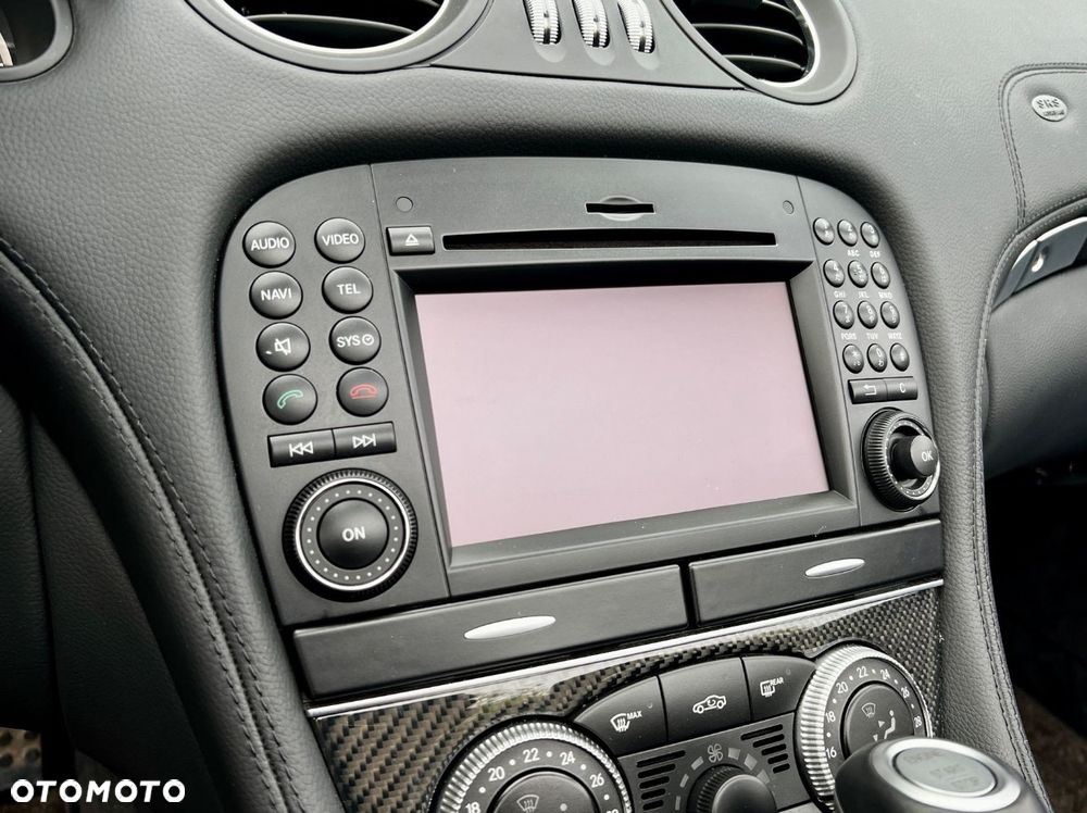 Mercedes-Benz SL 63 AMG - 17