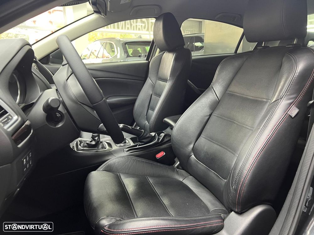 Mazda 6 2.2 SKY-D Excellence PL.Navi - 38