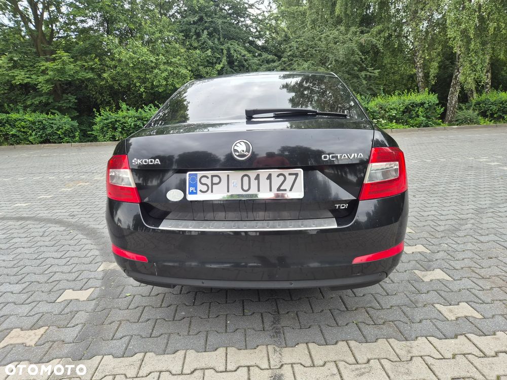 Skoda Octavia 1.6 TDI Ambition - 12