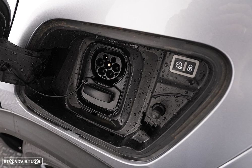 Peugeot e-2008 50 kWh GT - 7