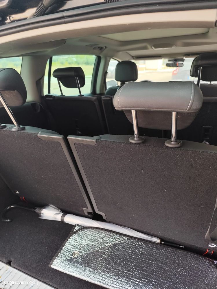 Opel Zafira 1.6 CDTi Executive - 23