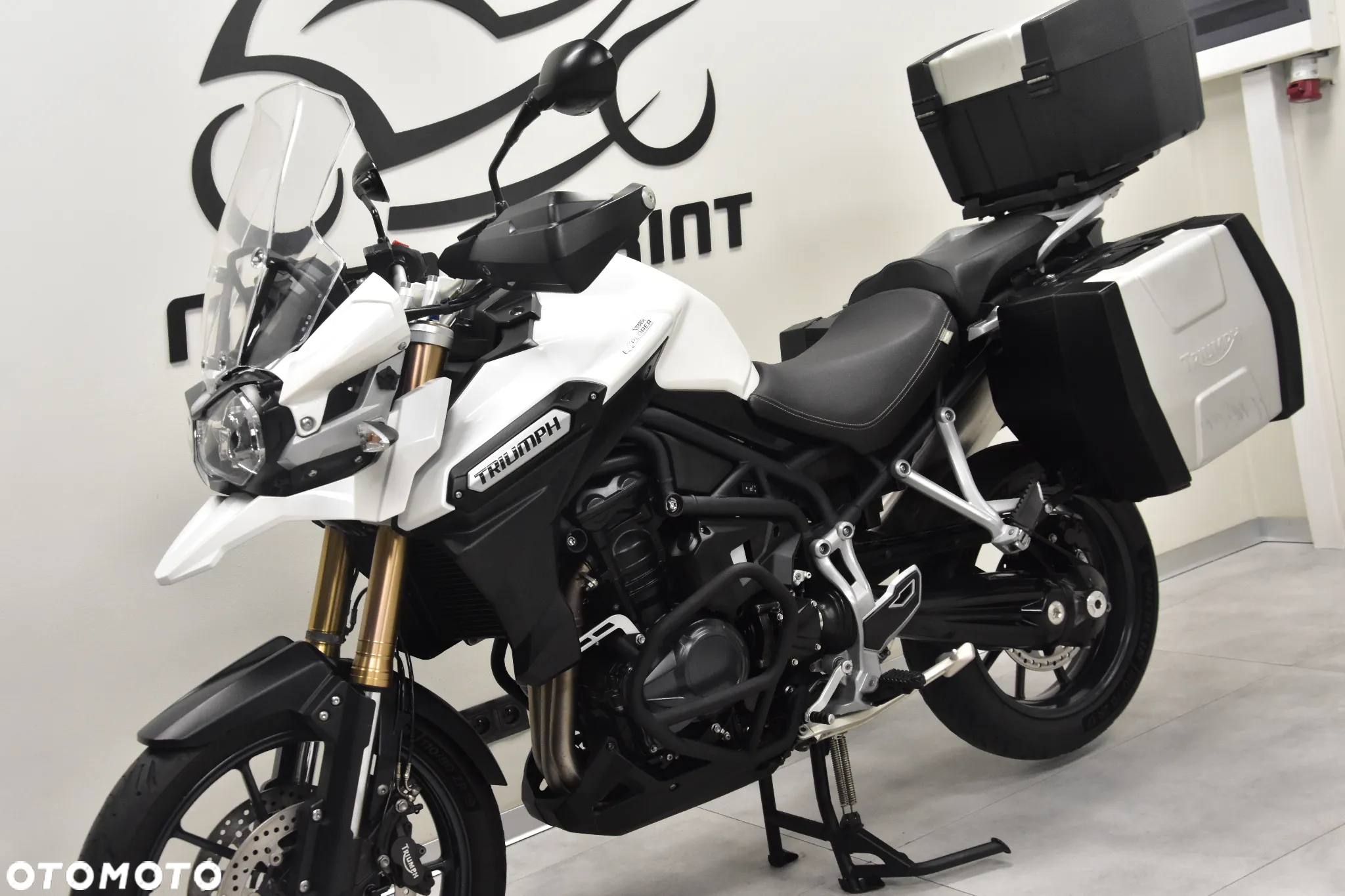 Triumph Tiger - 9