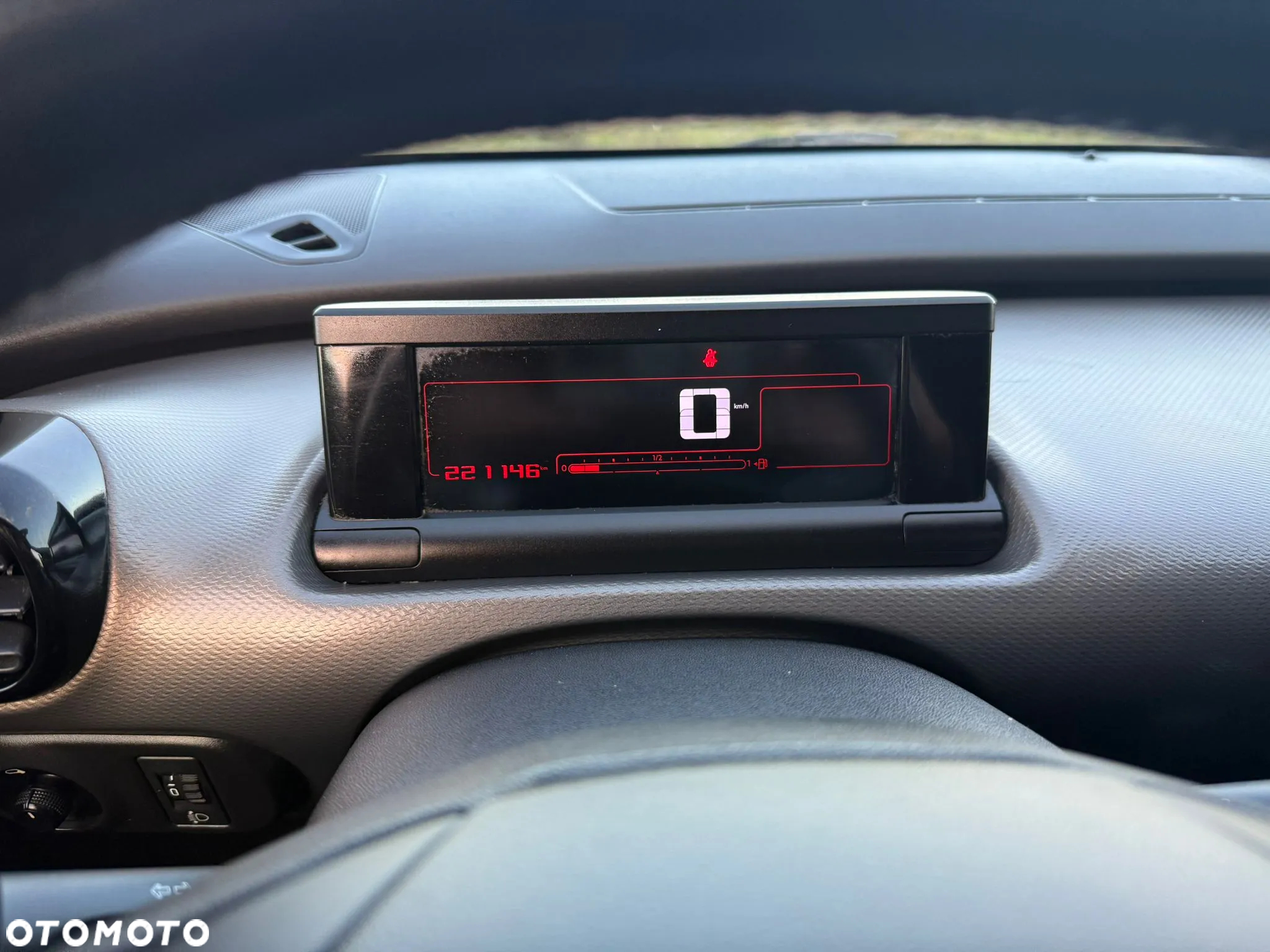 Citroën C4 Cactus BlueHDi 100 Stop&Start Live - 6