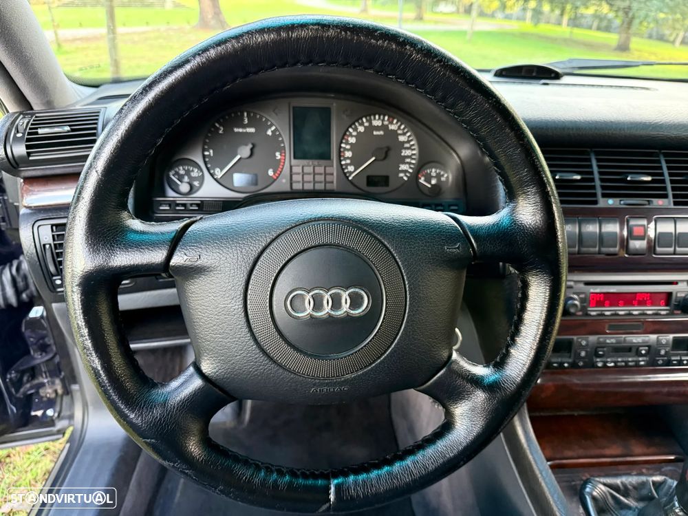 Audi A8 2.5 TDi - 29